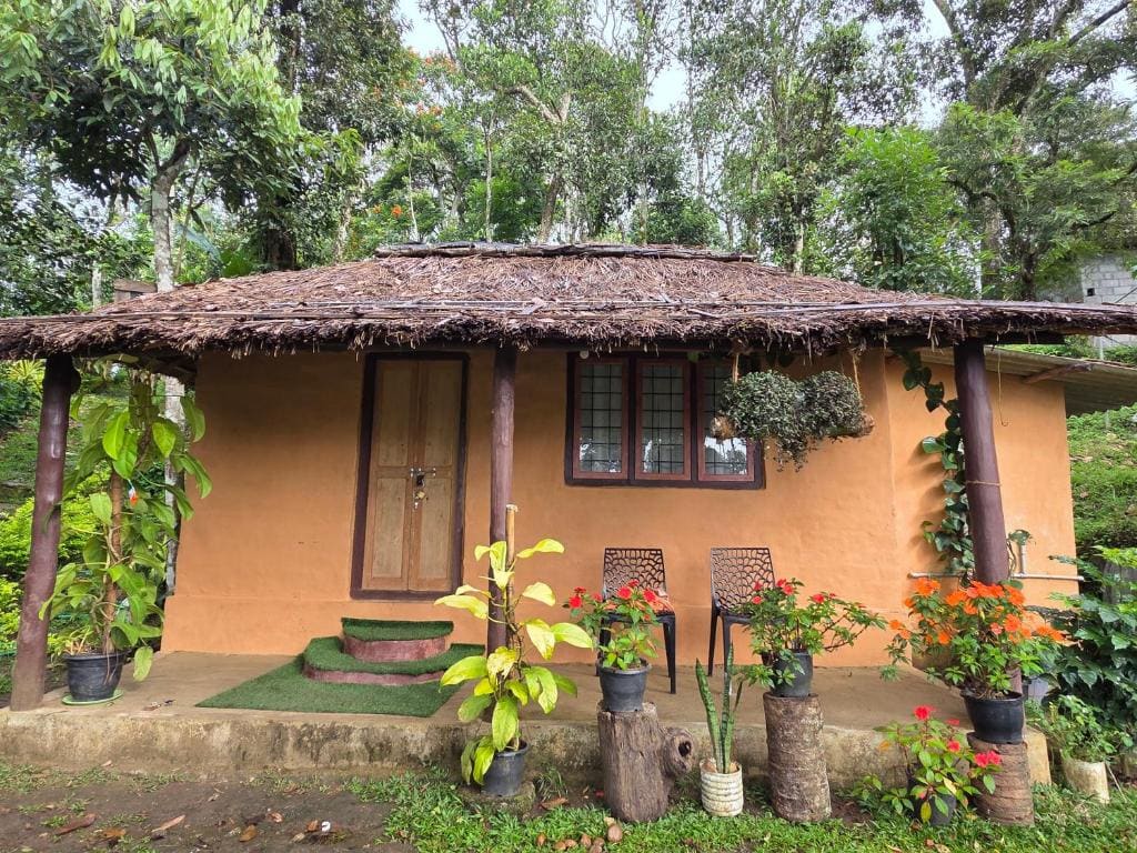 Spies Munnar Camping - Main view
