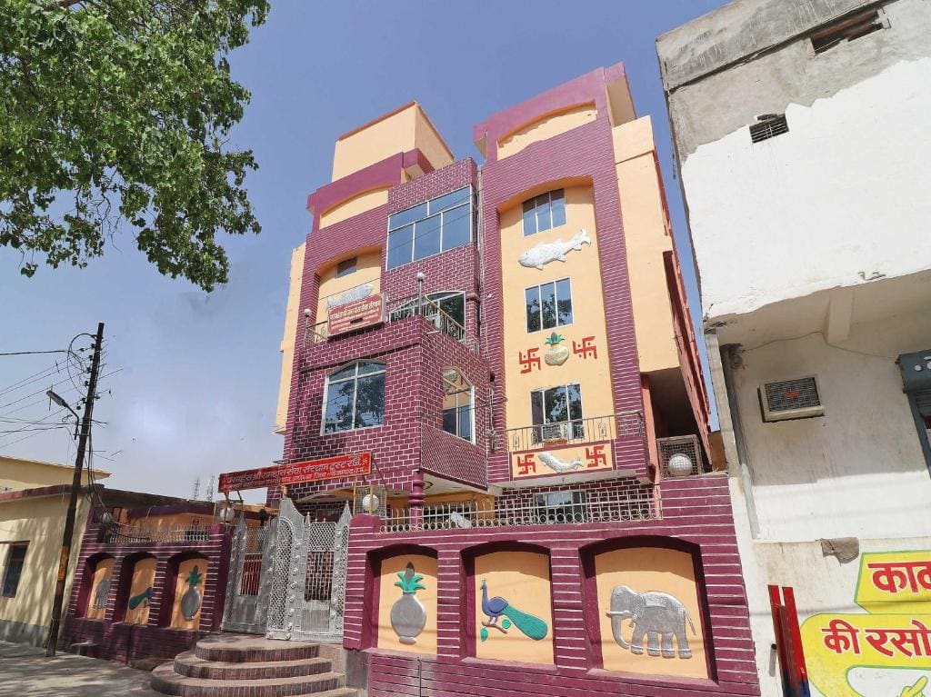 SPOT ON 38000 Vaidehi Bhawan - View 4