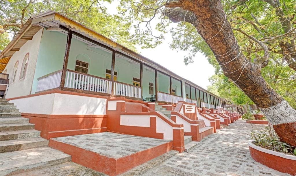 Treebo Cecil Resort, 600 Mtrs From Matheran Railway Station - Main view