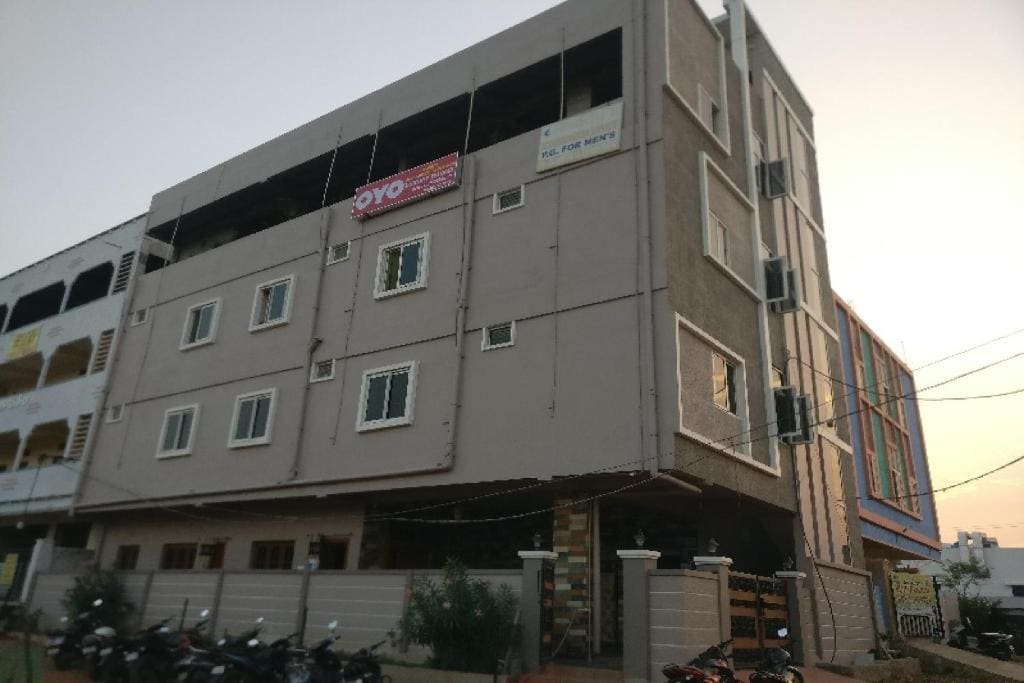 Hotel O REDDY'S GRAND LUXURY ROOMS - View 5