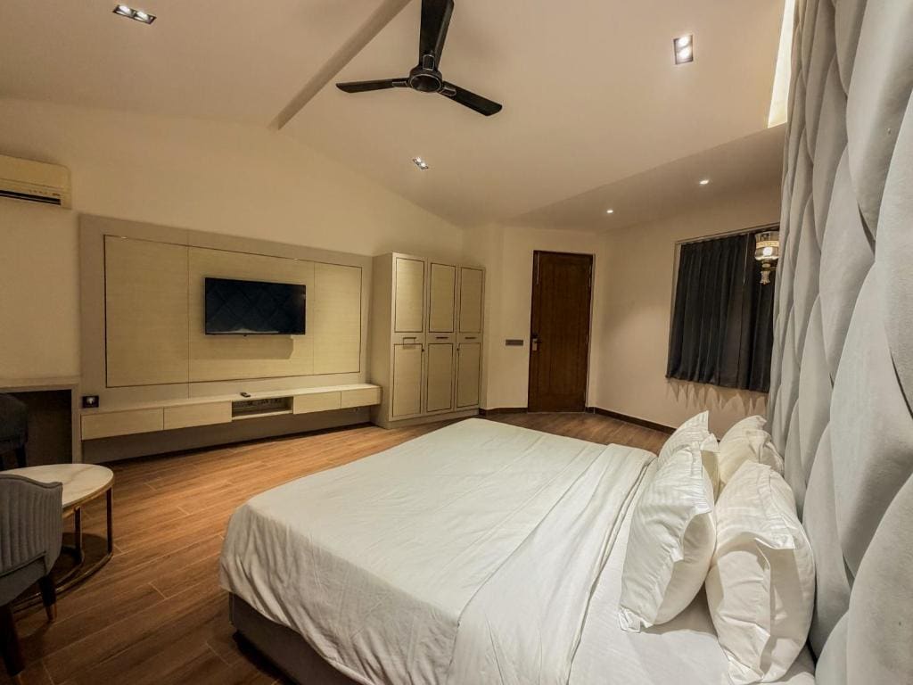 Spree Farmstay, Faridabad - View 7