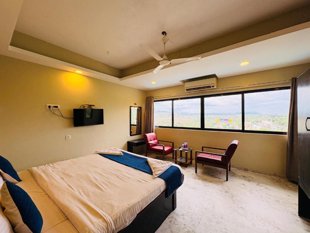 Sunrise Hill Resort - View 2