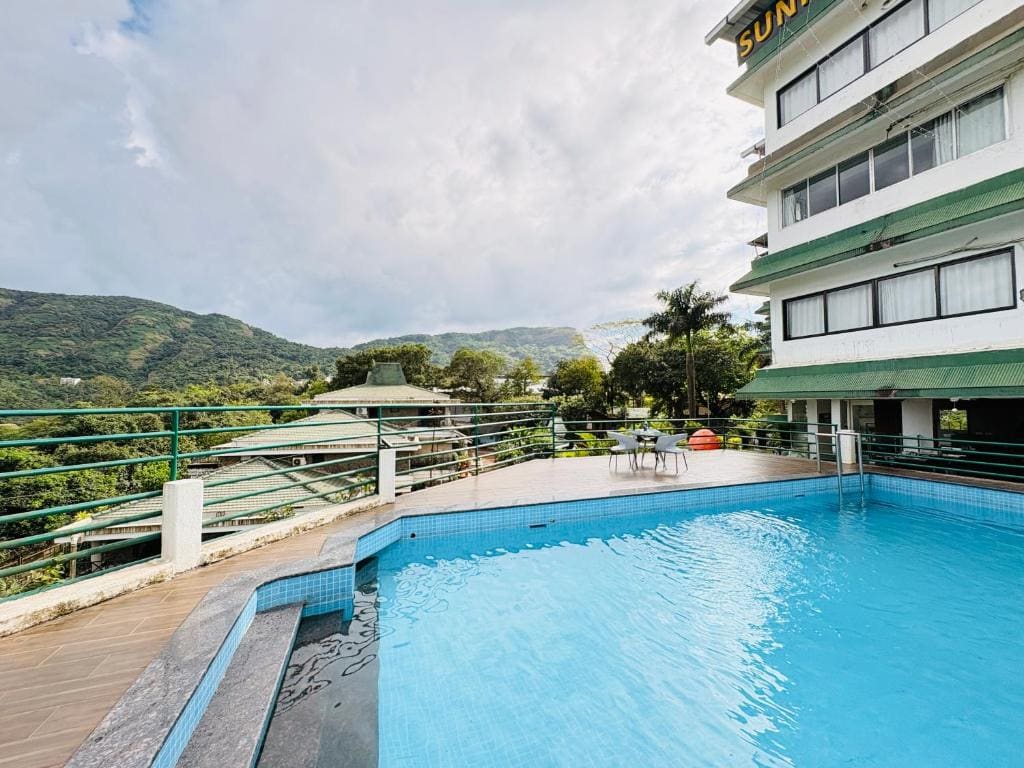 Sunrise Hill Resort - View 4
