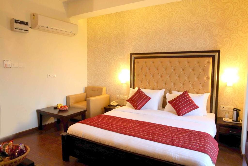 Raj Vilas Agra - Near Taj Mahal - View 7