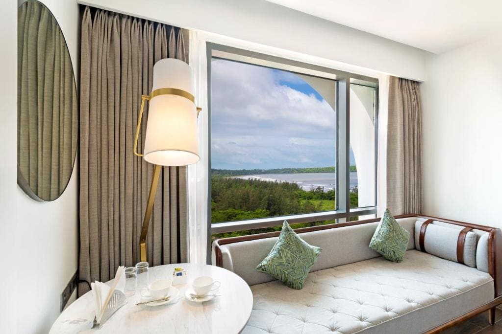 The Crescent - View 6