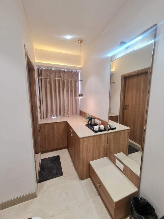The Grand Murli Hotel, City Light Road, Surat - View 7
