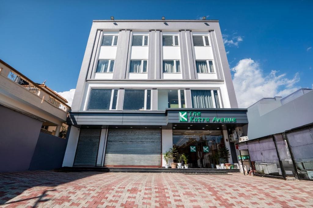 Hotel The Katra Avenue - Main view