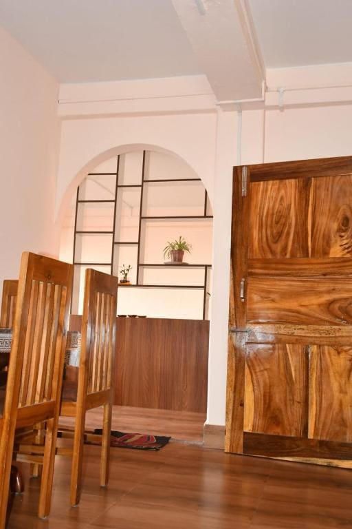 The Mystic Mountain, rooms and Apartment - عرض 3
