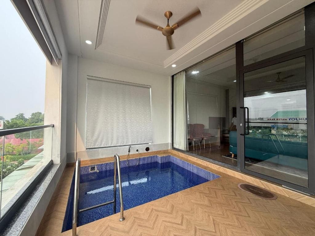 The Punjoy Inn - View 2