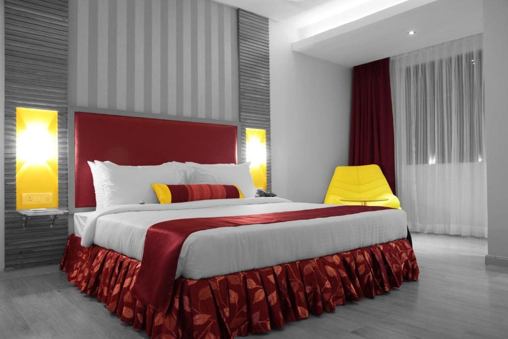 The Purple Leaf Hotels - View 2