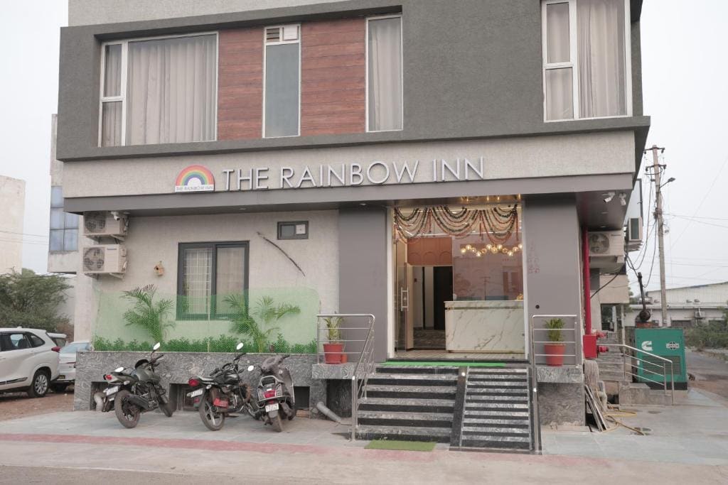 Hotel The Rainbow Inn - Main view