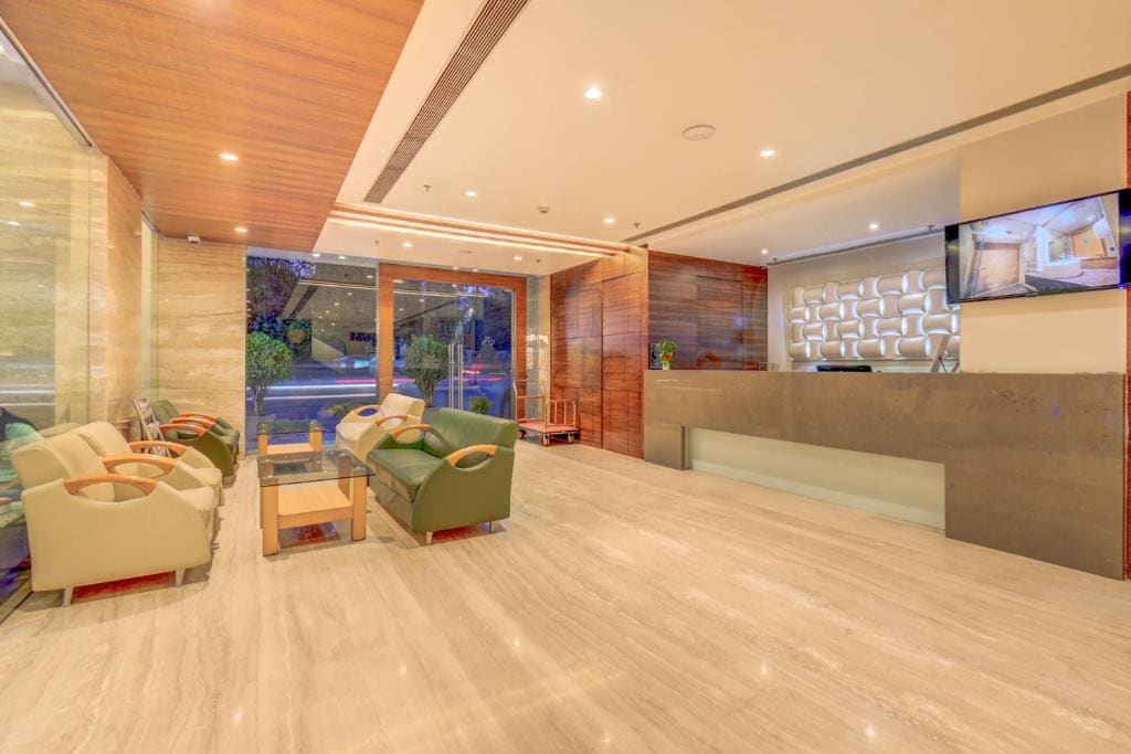The SSK Solitaire Hotel & Banquets - View 4