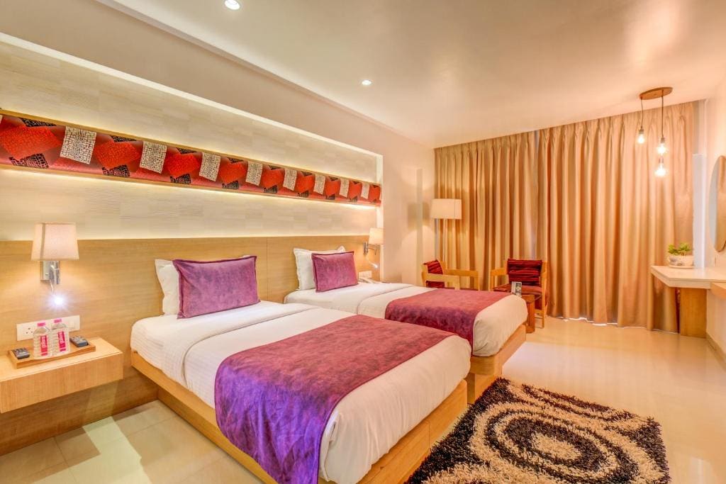 The SSK Solitaire Hotel & Banquets - View 6