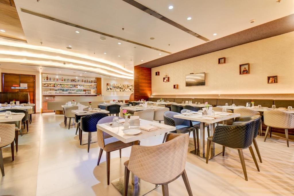 The SSK Solitaire Hotel & Banquets - View 3