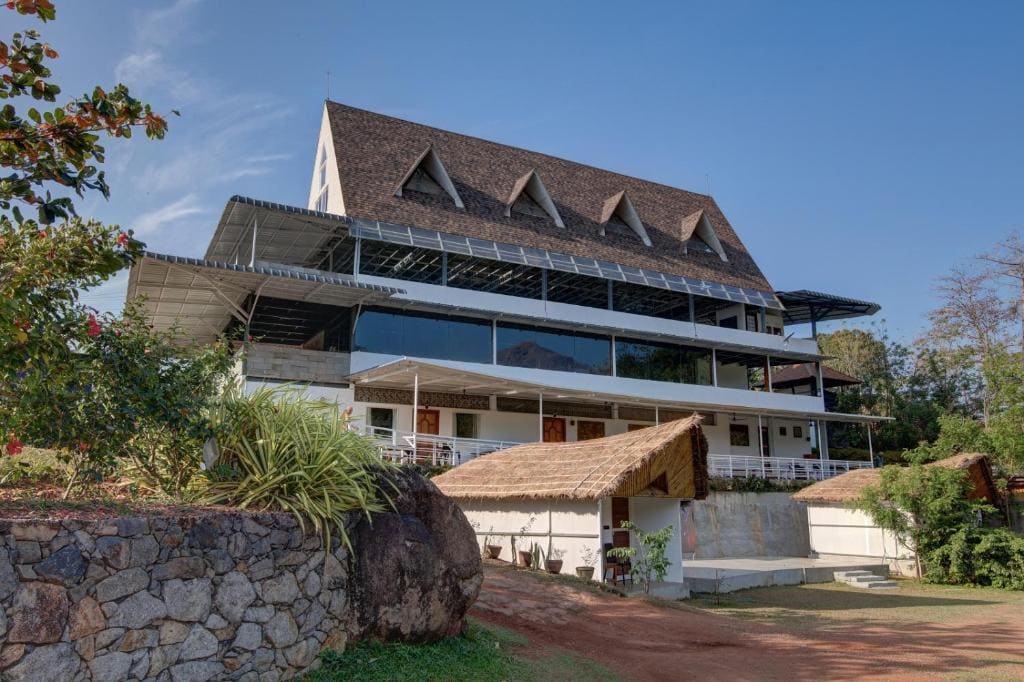 Thenmala Ecoresort - Main view