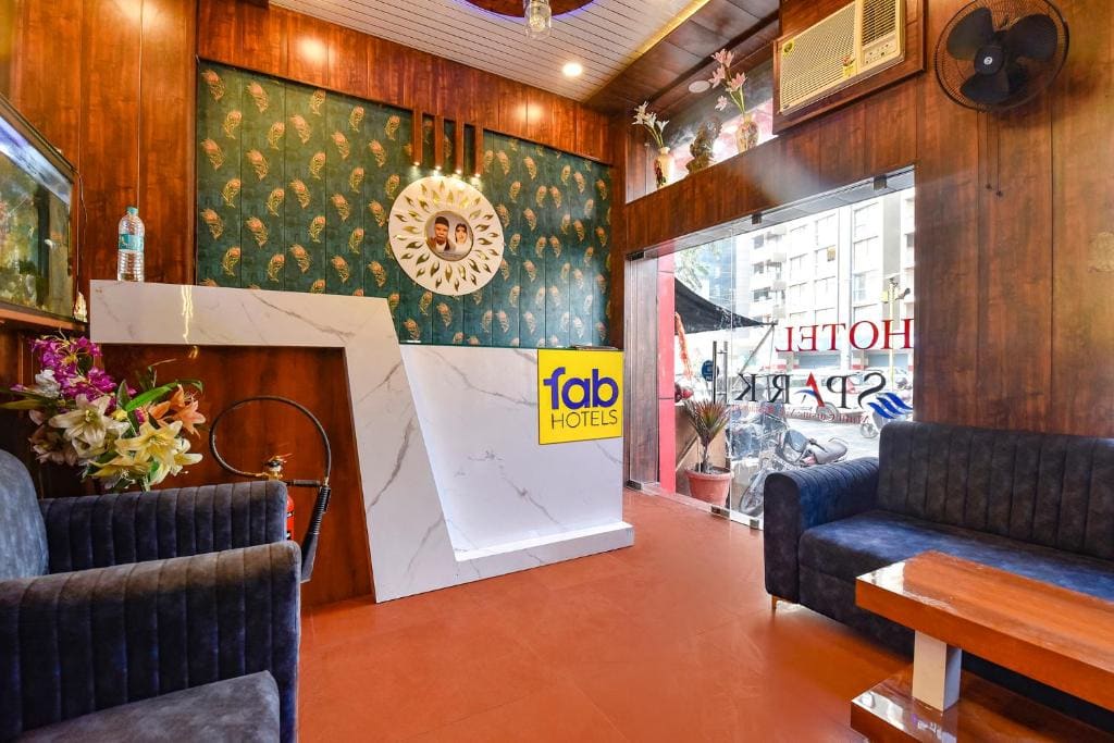 FabHotel Spark - View 4
