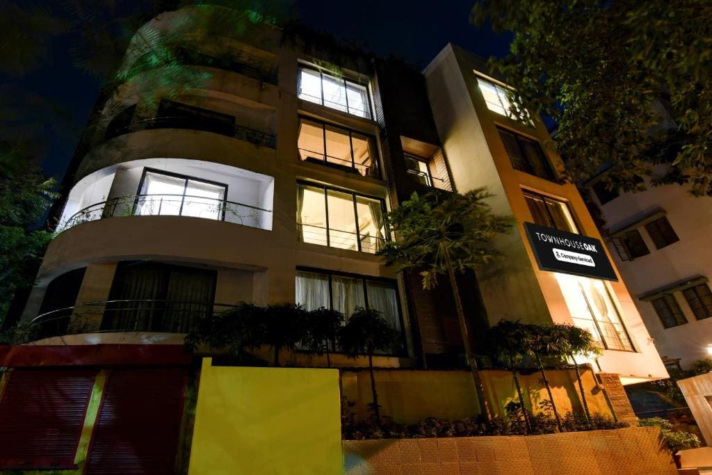 Super Townhouse Oak Ballygunge Formerly Hotel Lovelock - Main view