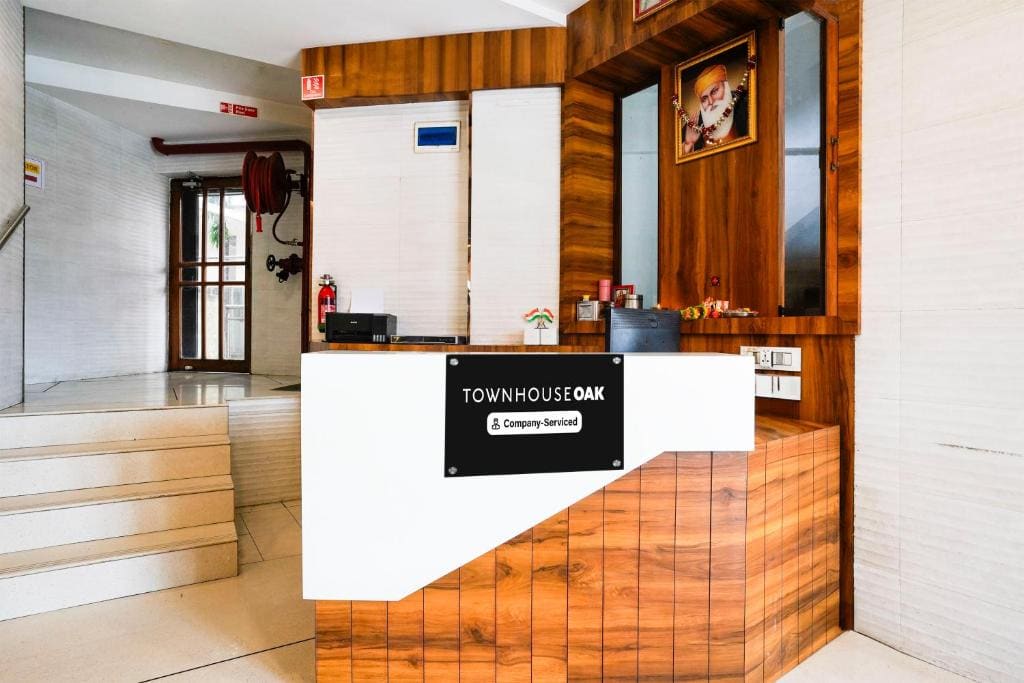 Super Townhouse Oak Vashi - View 4