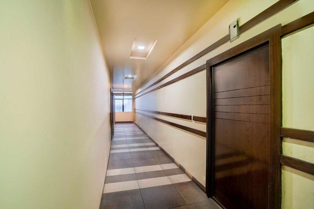 Townhouse Oak Airport Road Bhopal - View 4