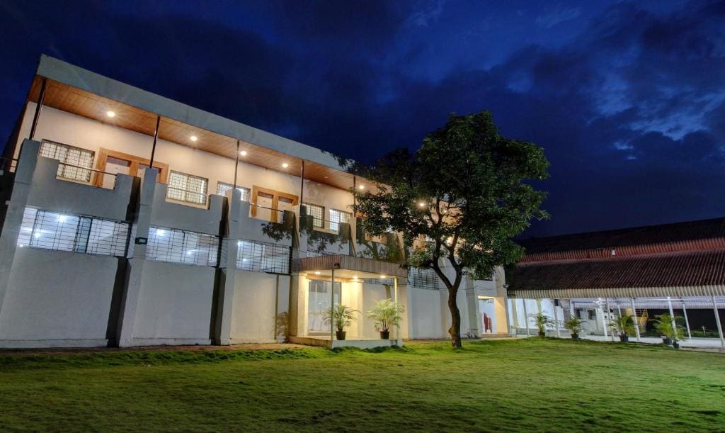 Sai Samrat Resort - Main view