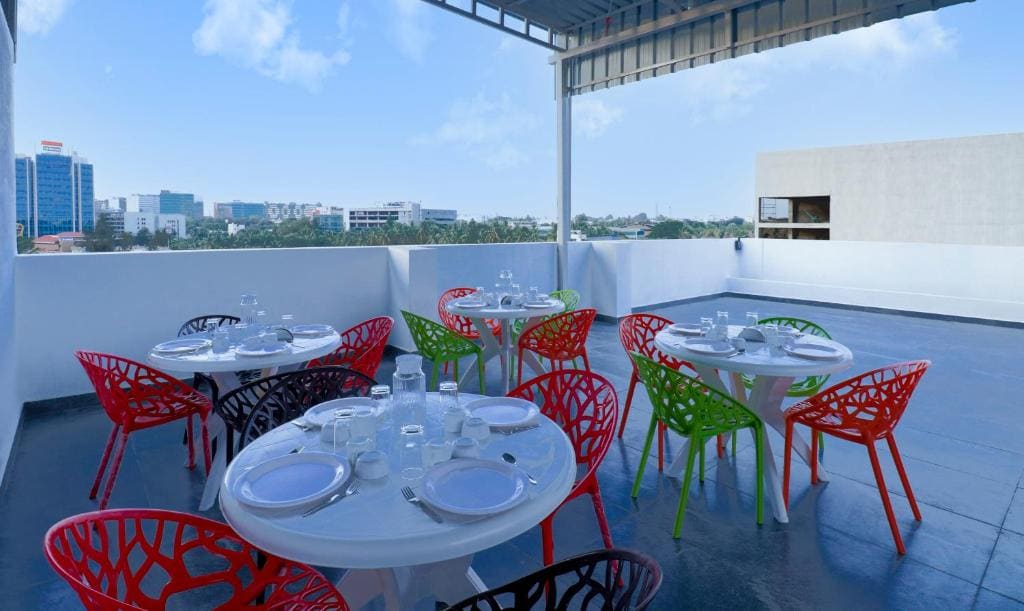 Itsy Hotels Silver Keys - View 3