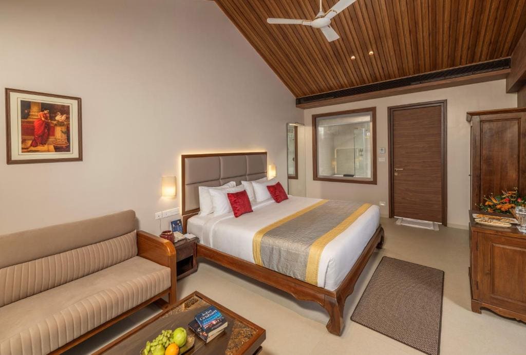 Uday Suites - The Airport Hotel - View 6