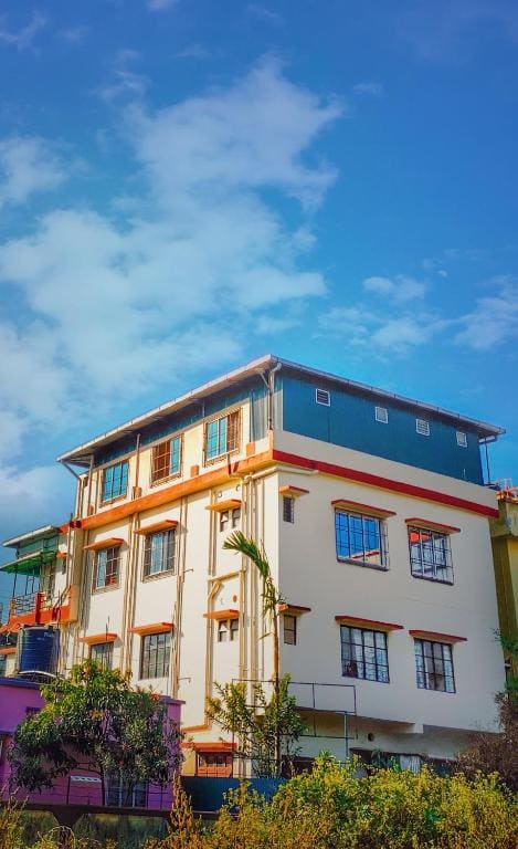 Ushashee Amidst Nature - Main view