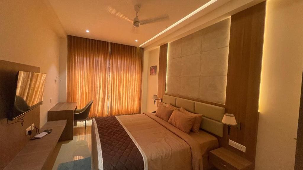 HOTEL VAHINI GRAND - 写真 7