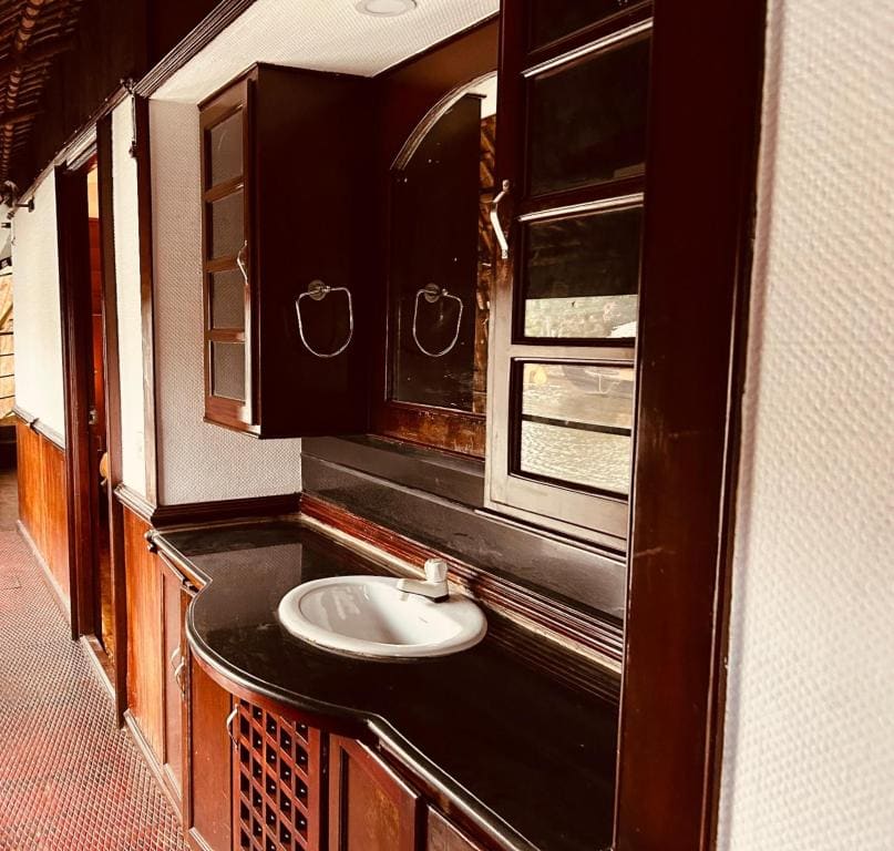 Vaikundam houseboats - व्यू 3