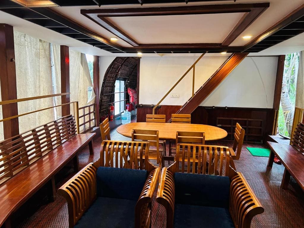 Vaikundam houseboats - व्यू 4