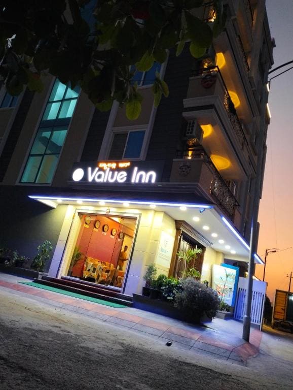 VALUE INN - Main view