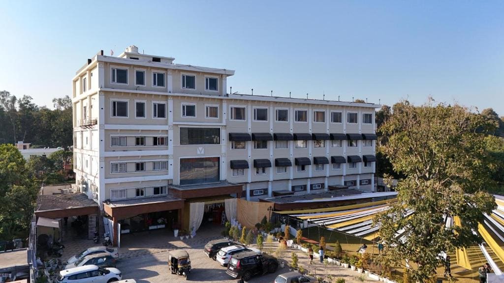 Hotel Vasdaa Grand - Main view