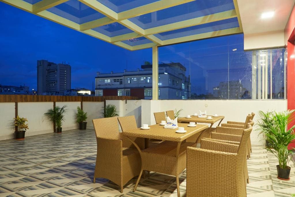 VOVO PREMIER HOTEL - View 5
