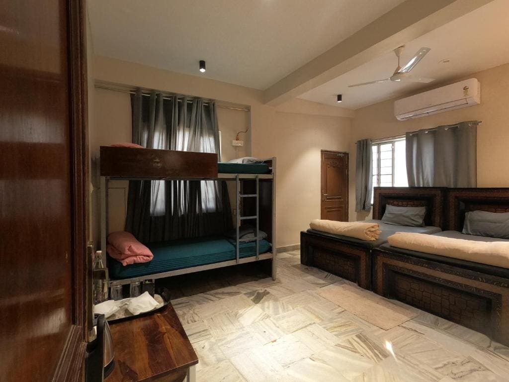 J Startup House, Jaipur - Hostel, Co-working & Rooftop Cafe - Main view
