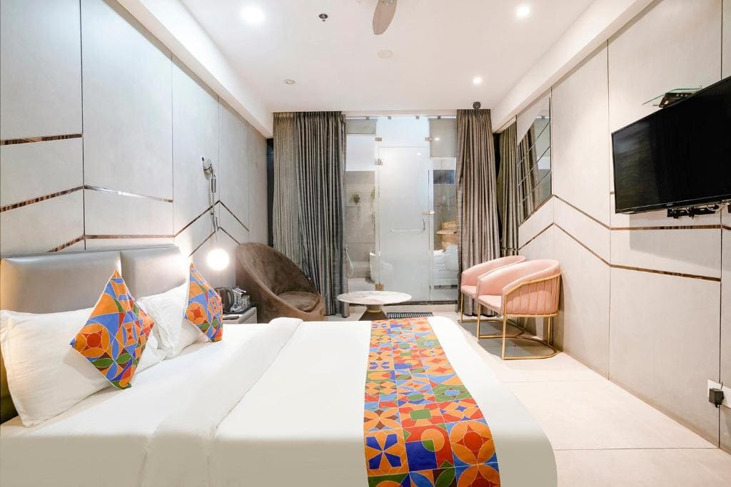 FabHotel Prime Welcome Palace - Inside Chandni Chowk Complex - View 7