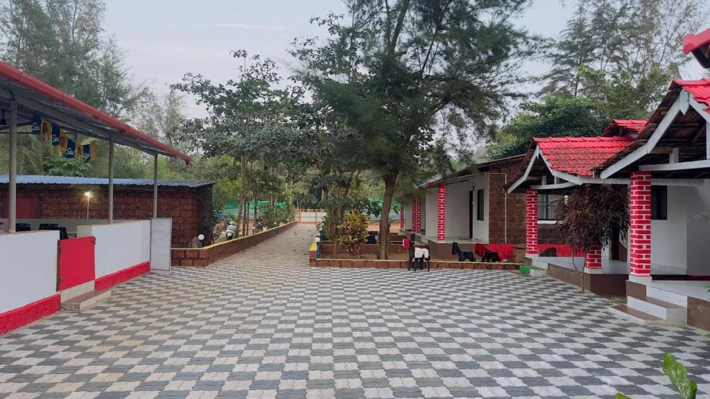 White Sand beach Stay Resort - Main view