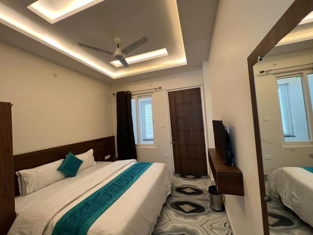 Hotel Yog Safari, Behind Parmarth Niketan - View 7