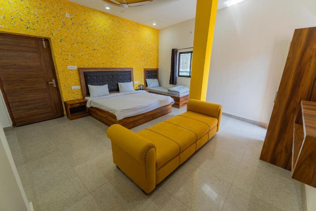 Big Brother hostel Hotel - View 6