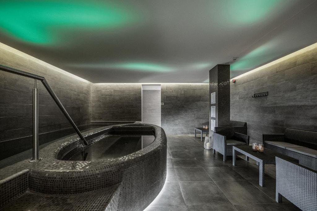 Hotel Ísland – Spa & Wellness Hotel - View 3