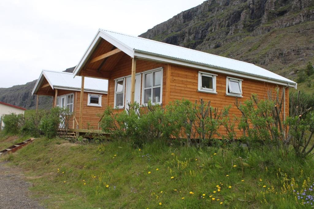 Lindarbrekka - Main view