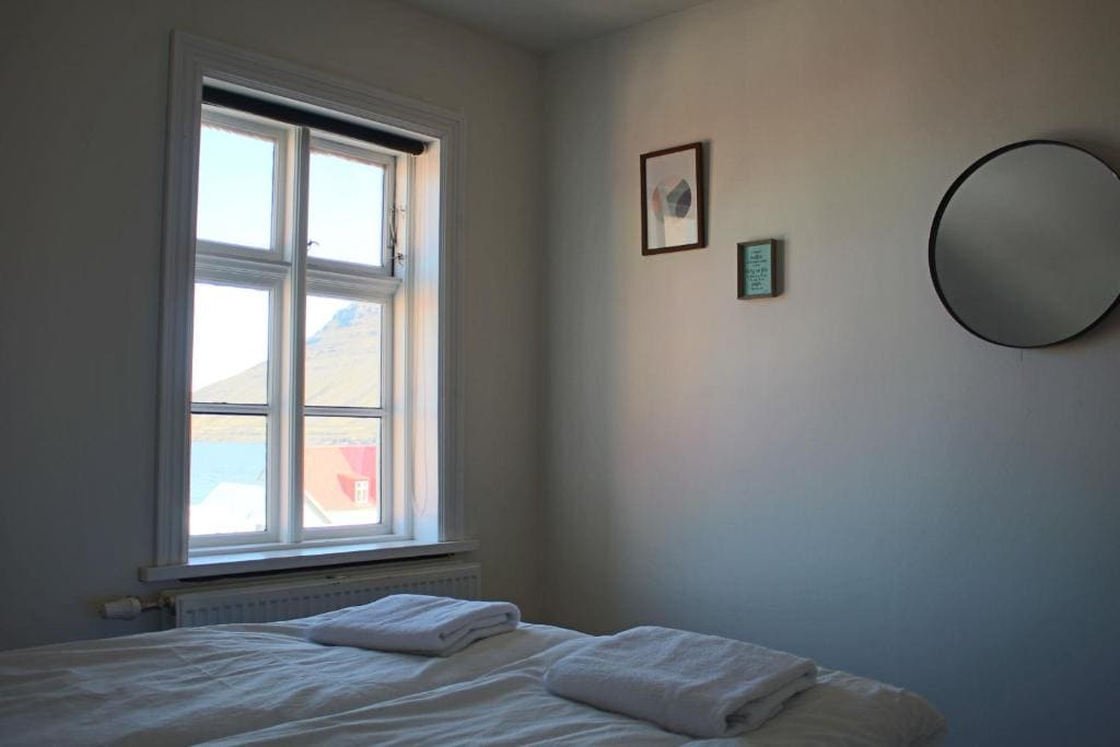 Mánagisting Guesthouse - View 4