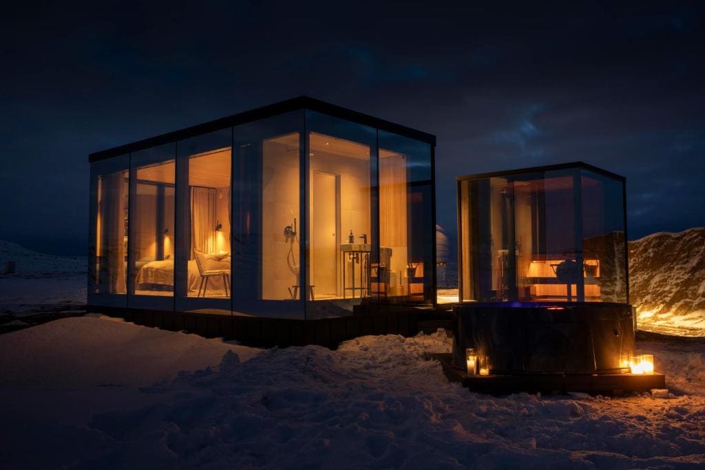 AURA Retreat Iceland - View 4