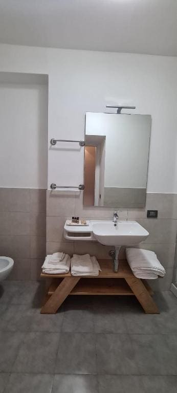 215 addaura luxury room - View 5