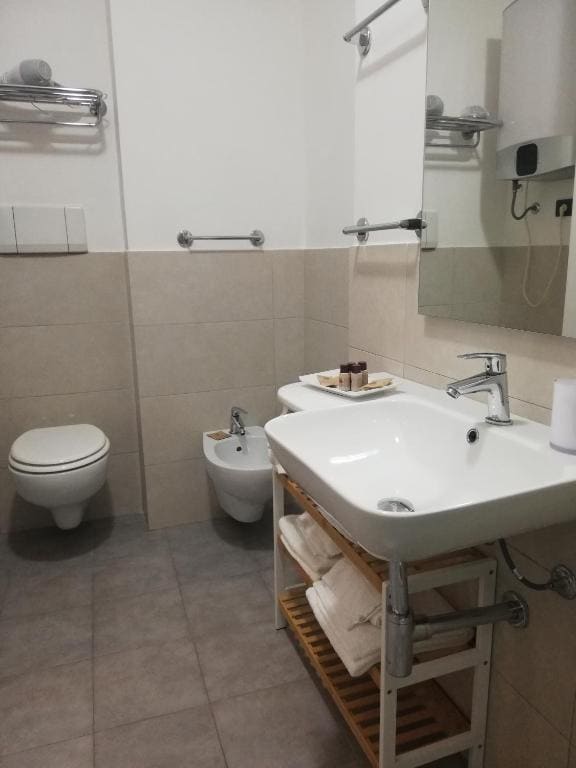 215 addaura luxury room - View 2