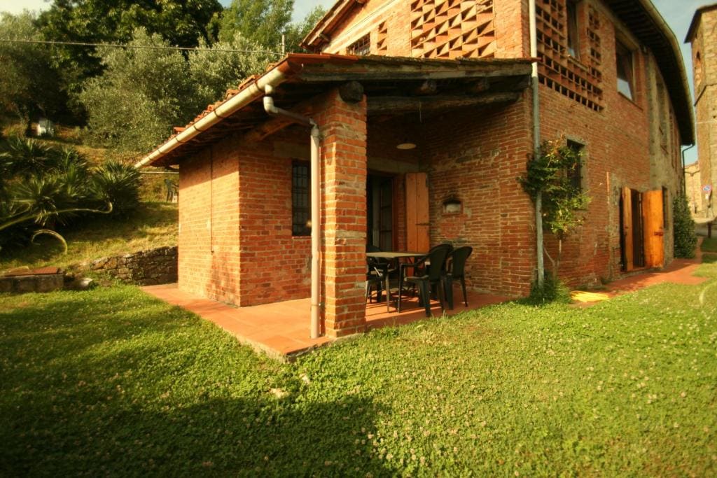 Fattoria Gambaro di Petrognano - Main view
