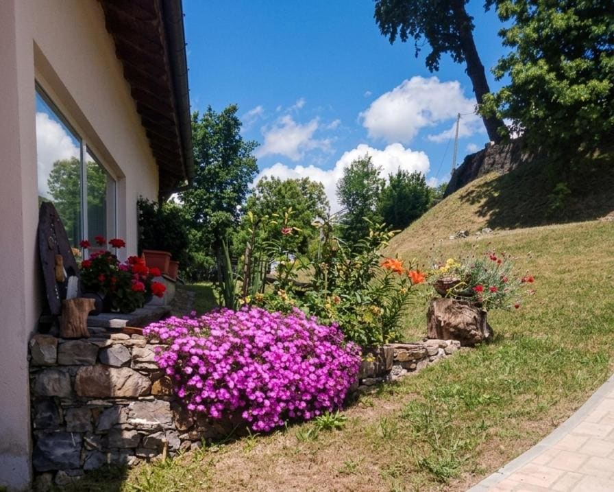 Agriturismo Il Boschetto Natura Camera Familiare - View 2