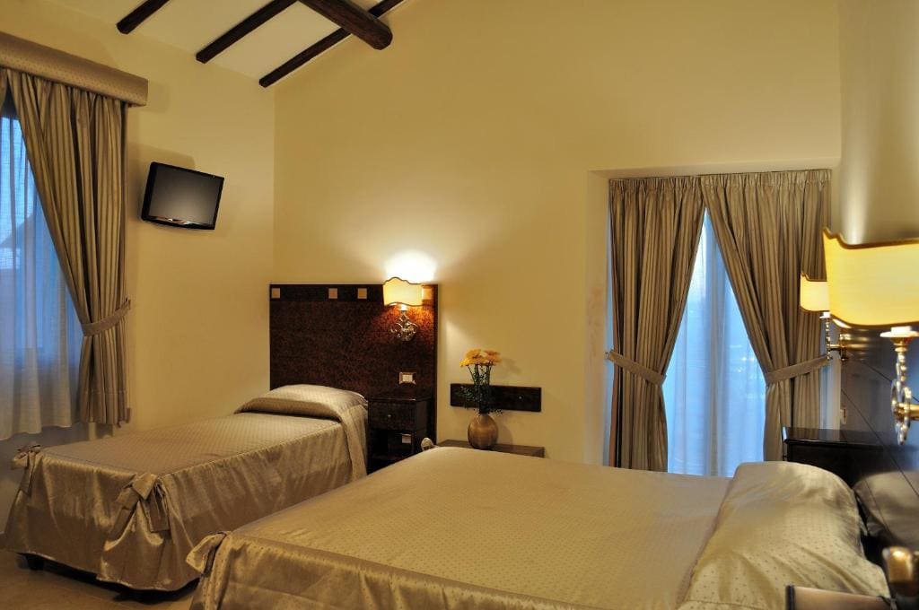 Al Casaletto Hotel - View 7