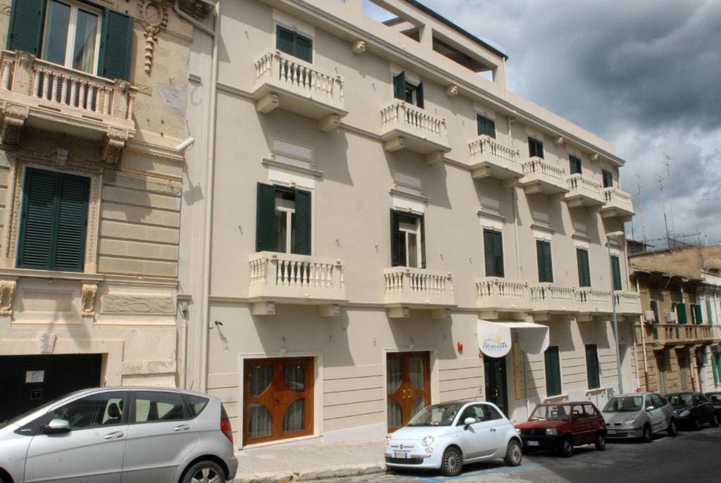 Albanuova Hotel - Main view