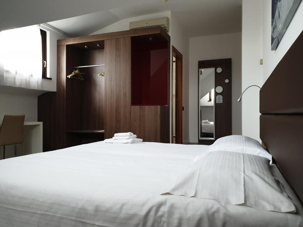 Albergo Delle Alpi - View 2