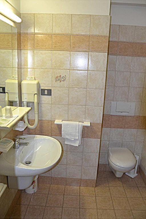 Albergo Due Monti - View 7